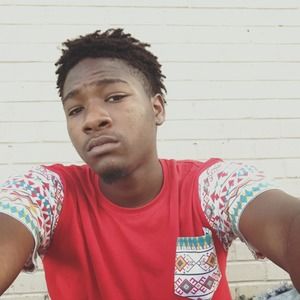 Meet your Posher, Elijah